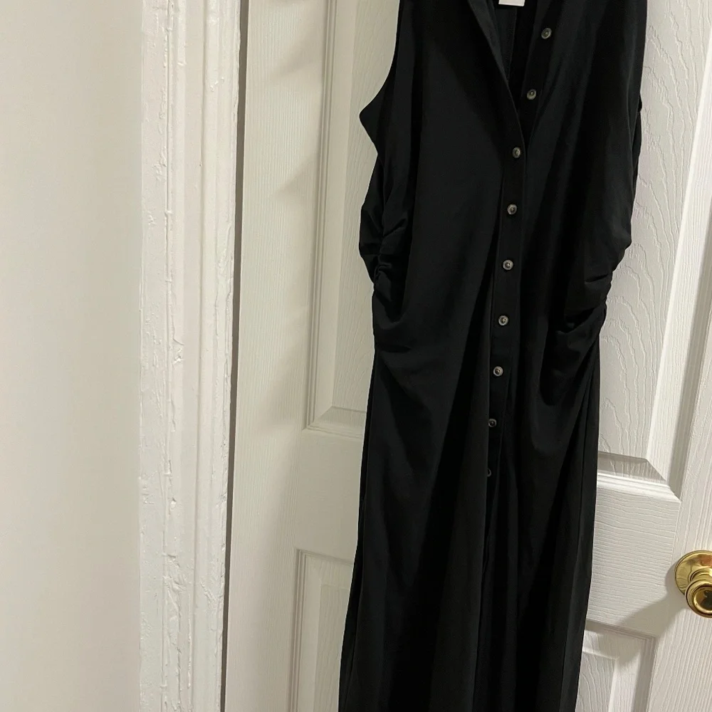 Dress - Picture 2 of 6